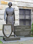 Maria Witek monument