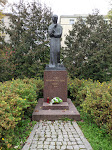Maria Skłodowska-Curie Statue