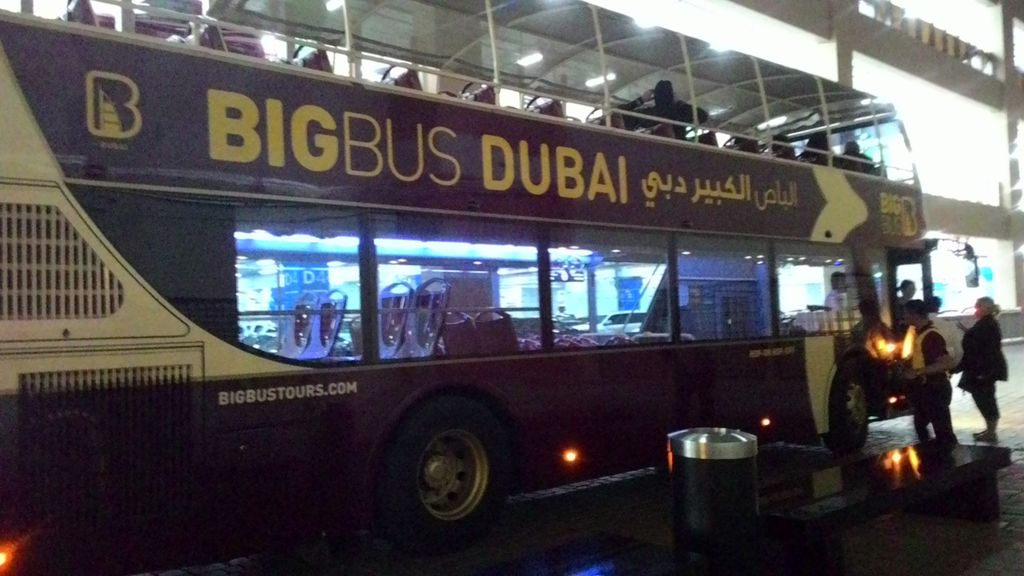 Veľká autobusová prehliadka Dubaj