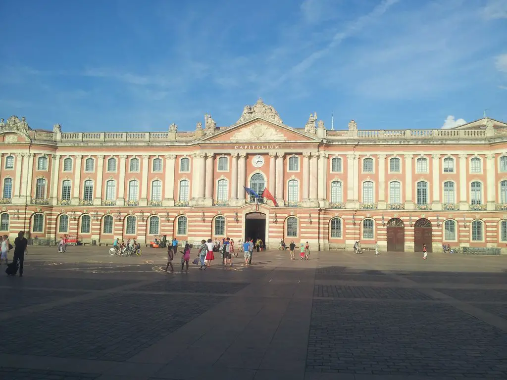 Toulouse je ružičasti grad