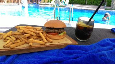 Radisson Blu Yas Island - Burger by the pool
