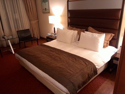 Radisson Blu Park Hotel Atenas - cama do quarto de negócios