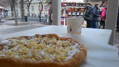 Mercat de Nadal de Bratislava - Langos, deliciós plat local