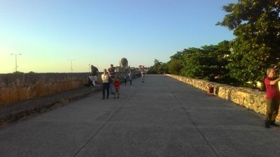 Cartagena ամրությունները - Ամբարտակների քայլում