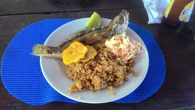 Isla del pirata - Fresh fish with toppings