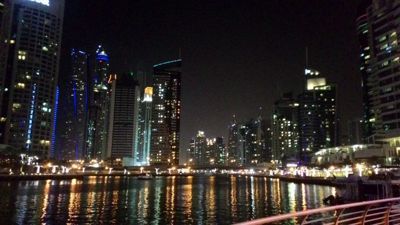 Passeio pela Marina de Dubai
