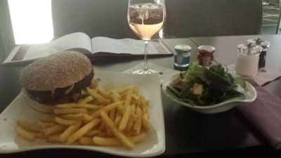 Radisson Blu Scandinavia - Lobbybar burger