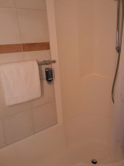 โรงแรมโนโวเทลดุสเซลดอร์ฟซิตี้เวสต์ - เซสเทิร์น - อ่างอาบน้ำในตัว