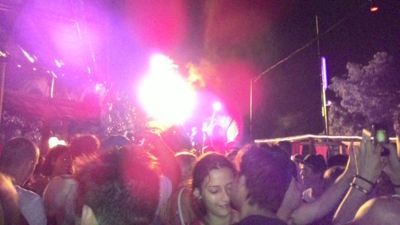 Club Cubana, νυχτερινό κέντρο στον ουρανό - Έκθεση φωτιάς