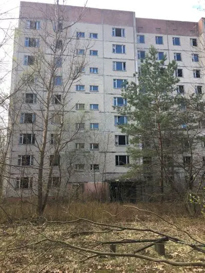 Pripyat tour du lịch ngày - thăm của thành phố bị bỏ rơi của thảm họa hạt nhân Chernobyl - Tòa nhà bỏ hoang