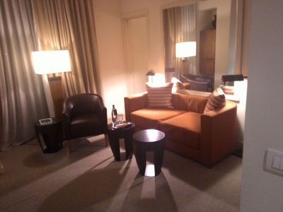 Radisson Blu Hotel Milan - Suite-ийн зочны өрөө