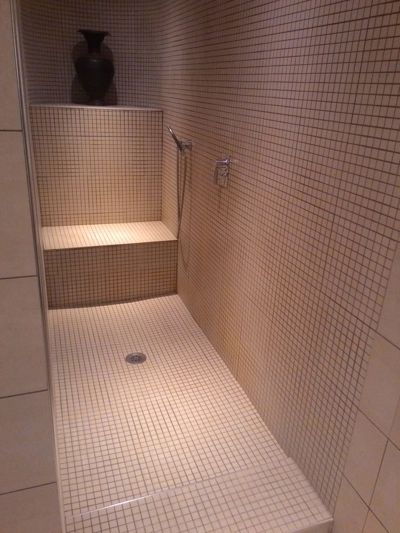 ラディソンブルホテルミラノ - スイート内のシャワー
