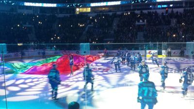 Mecz hokeja na lodzie w Mińskiej Arenie