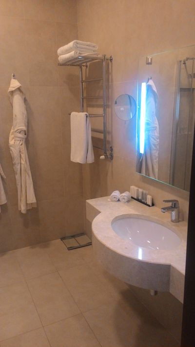 Panorama De Luxe hotel Odessa - badkamer