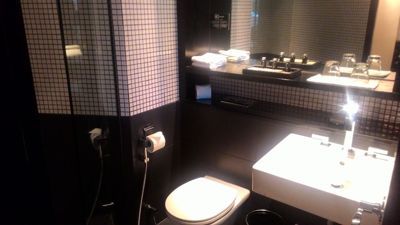 โรงแรมฮาร์ดร็อคพัทยา - ห้องอาบน้ำ