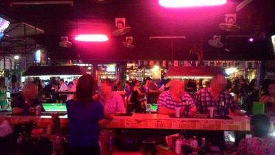 Schöne Ecke - Bar und Billardtische
