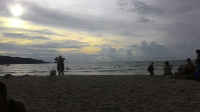 Patong sahilində gün batışı