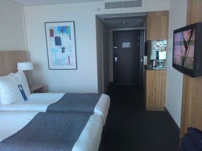 Radisson Blu Waterfront Hotel - Двуспальная кровать вид в номер