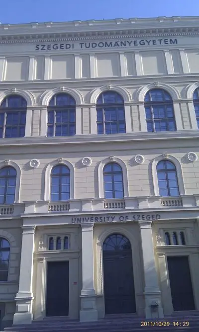 Universitat Szeged - Vista d'edificis