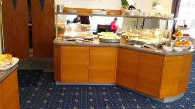 Hotel Pensiune Alla Lenz - Bufet mic dejun