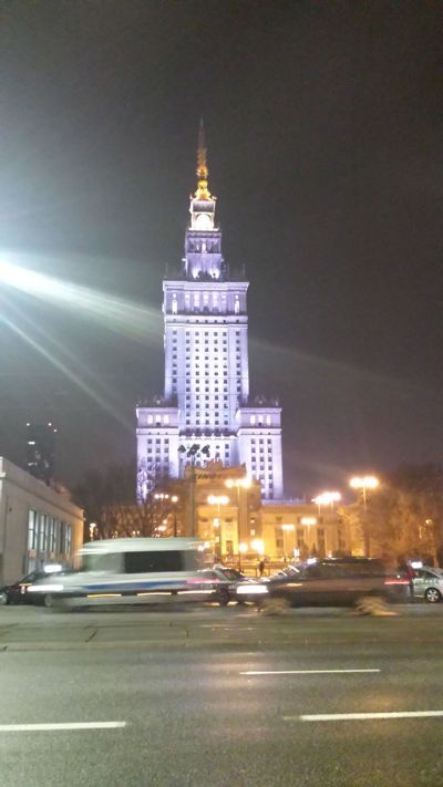 Palatul Culturii și Științei (Palac Kultury i Nauki) - Palatul culturii noaptea