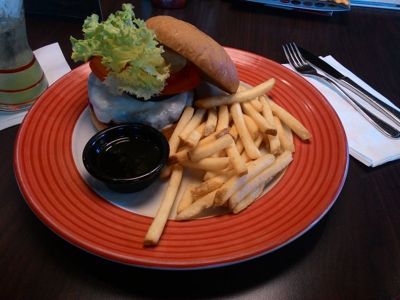 TGI të premten - Hamburger i hamburger i shijshëm i Jack Daniel's BBQ