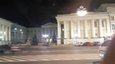 Polsha poytaxti Varshava - Varshava hukumat binolari