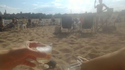 La Playa musikbar Warszawa - Prosecco på sandet